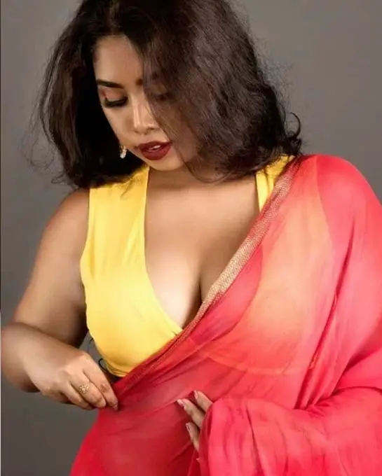 Independent Escorts Service in Jaipur - Riya housewife